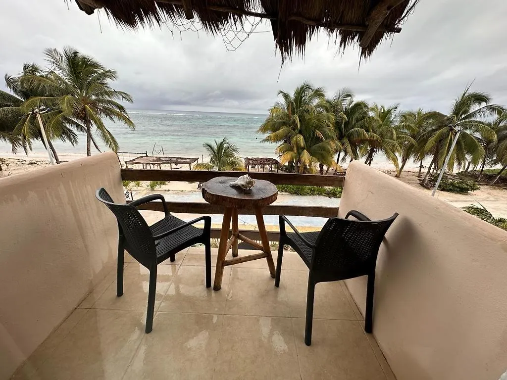 Hotel Arenas Mahahual